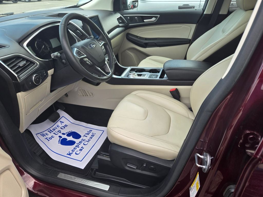 2021 Ford Edge Titanium