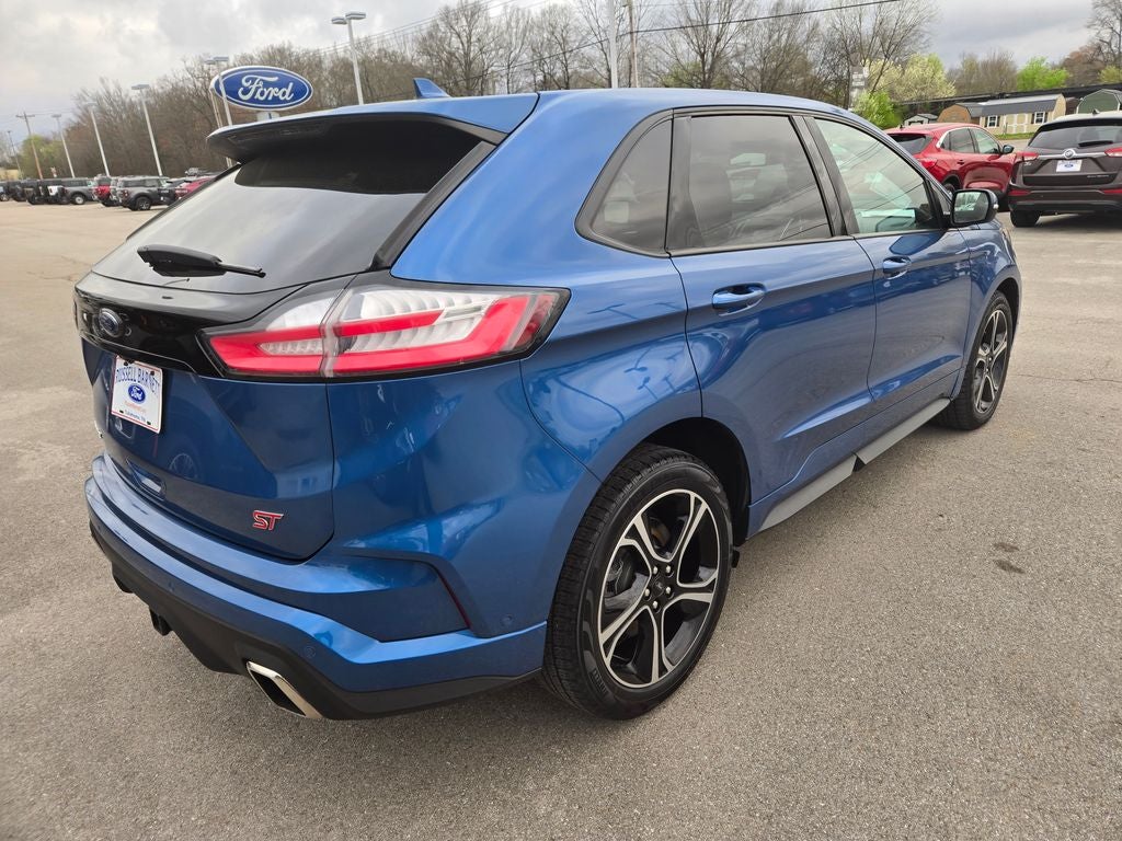 2020 Ford Edge ST