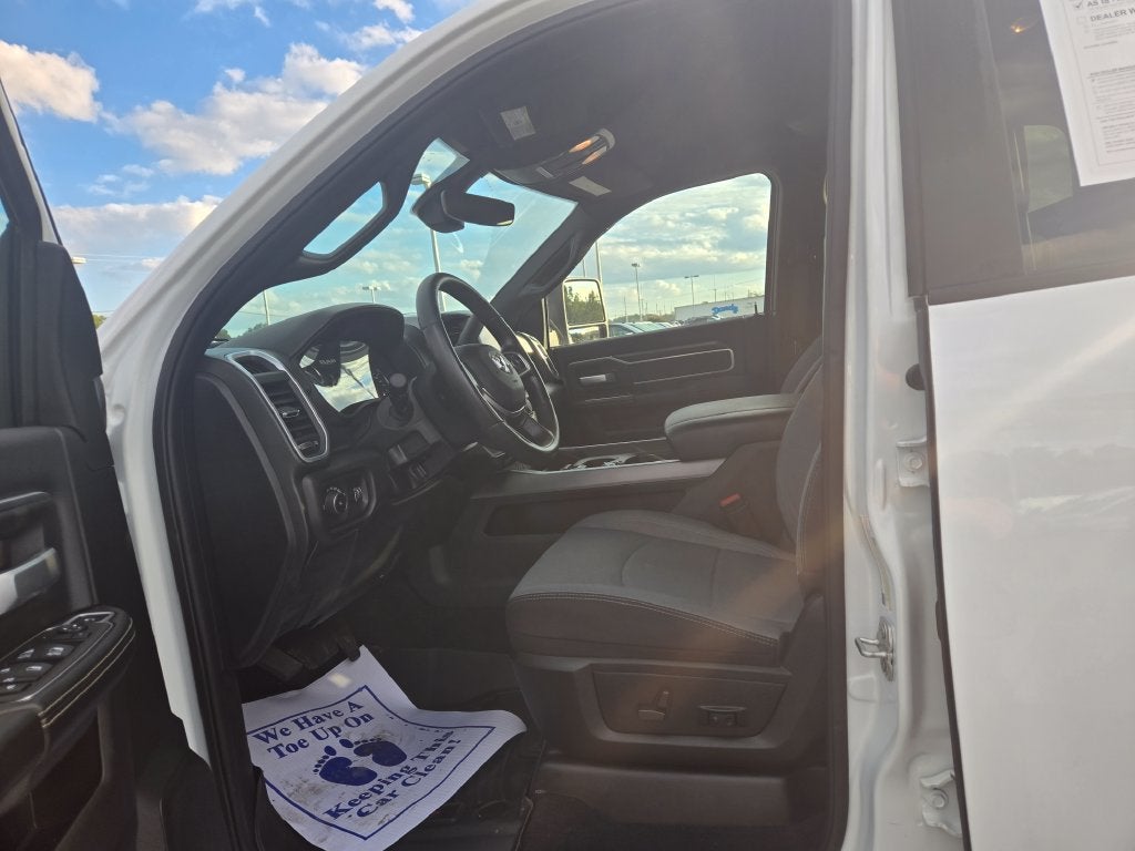 2024 RAM 3500 SLT