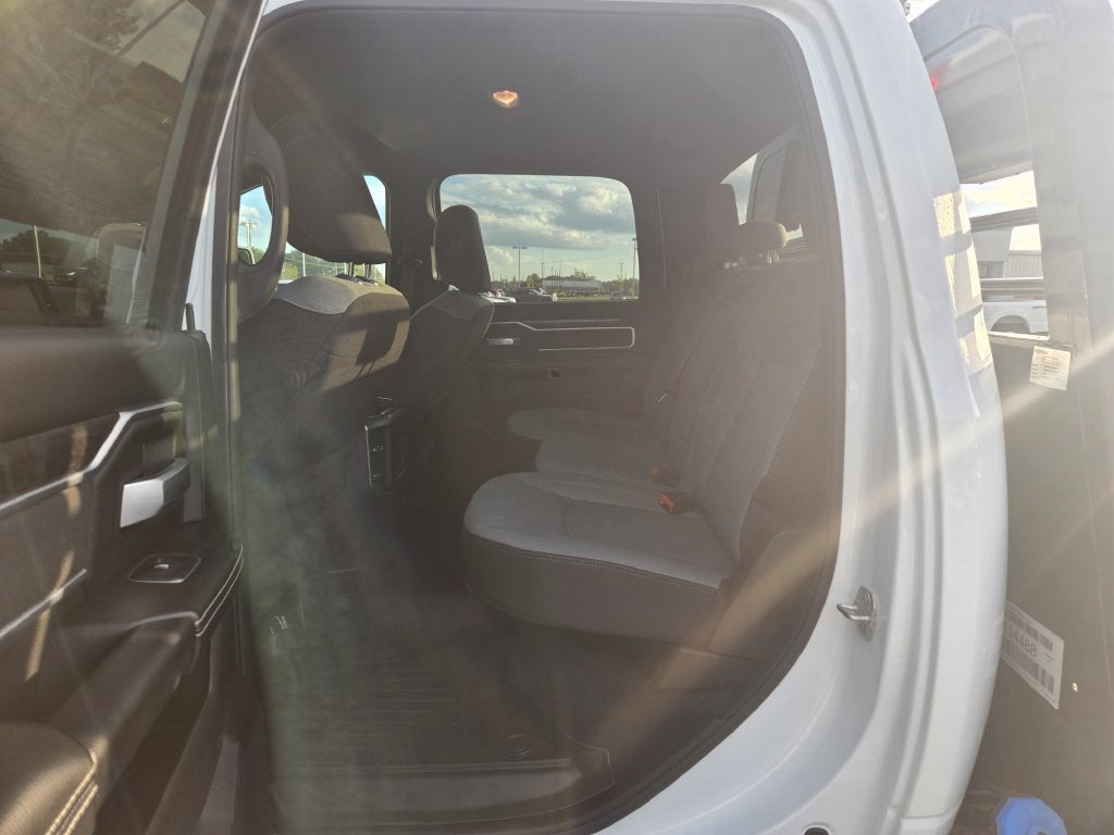 2024 RAM 3500 SLT