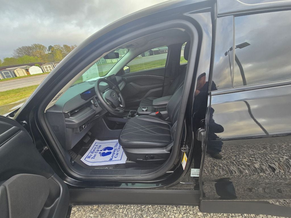 2024 Ford Mustang Mach-E Select