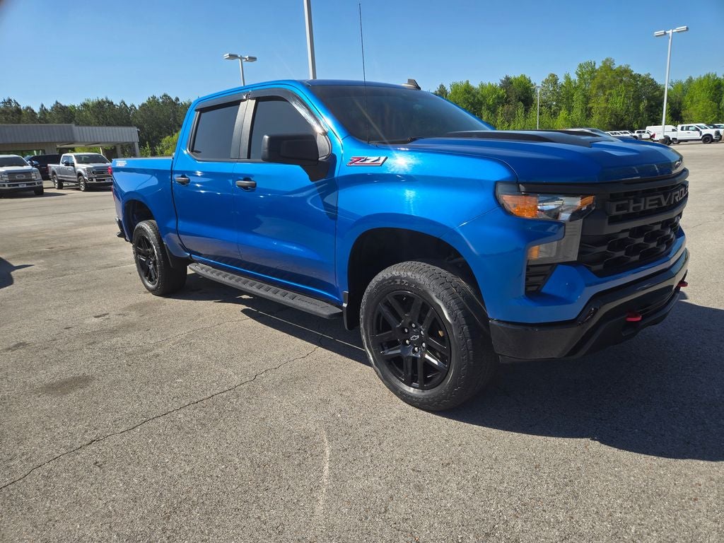 2022 Chevrolet Silverado 1500 Custom Trail Boss