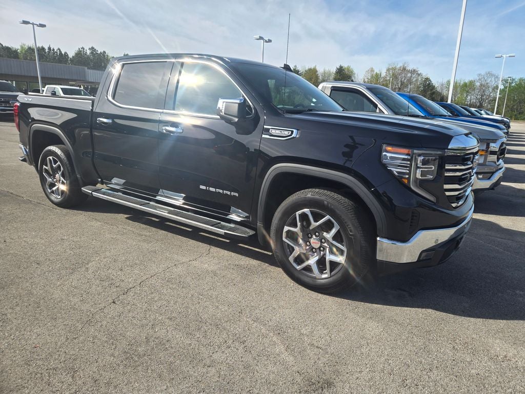 2022 GMC Sierra 1500 SLT