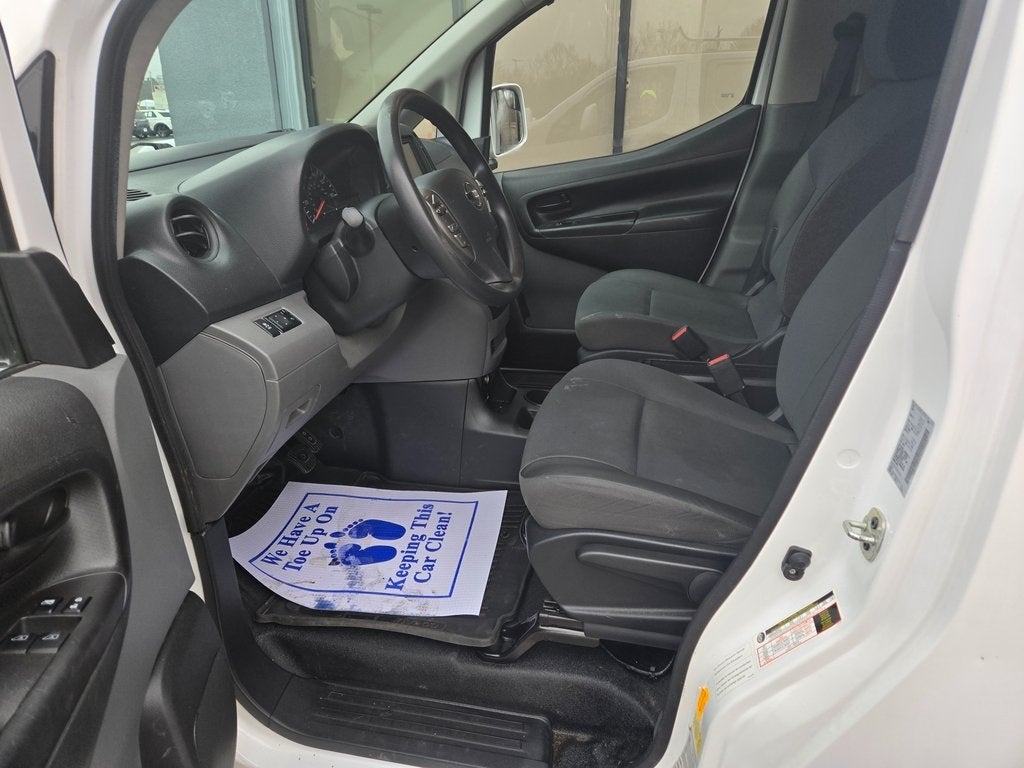 2021 Nissan NV200 SV