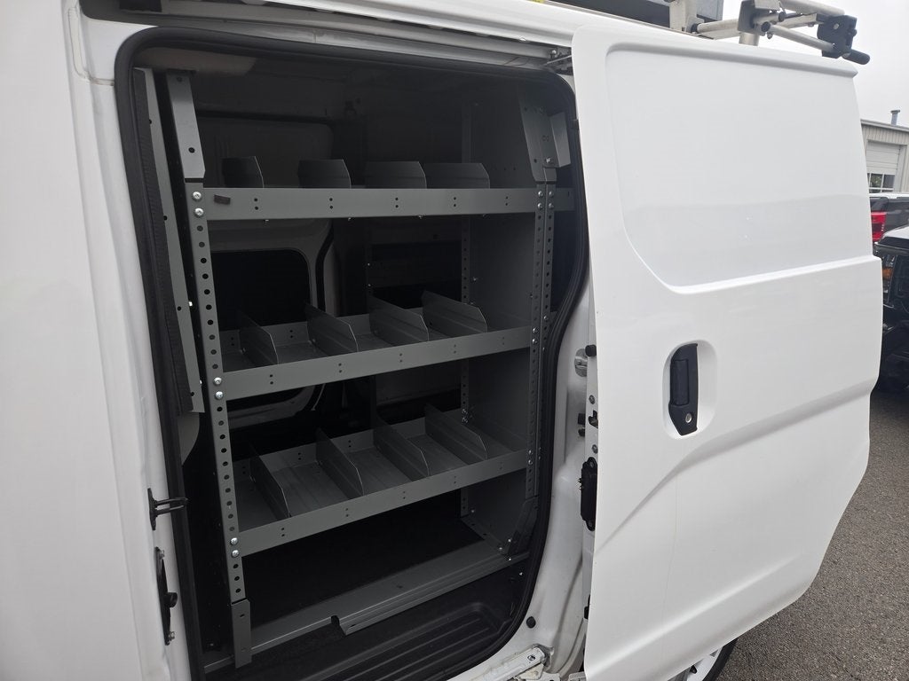 2021 Nissan NV200 SV