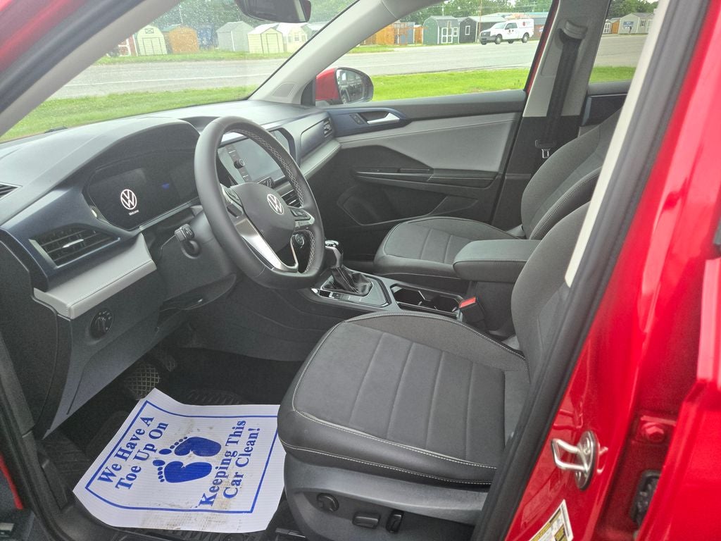 2024 Volkswagen Taos 1.5T SE