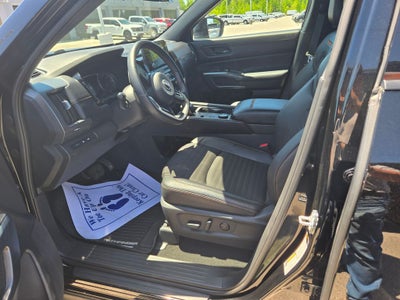2025 Nissan Pathfinder Rock Creek