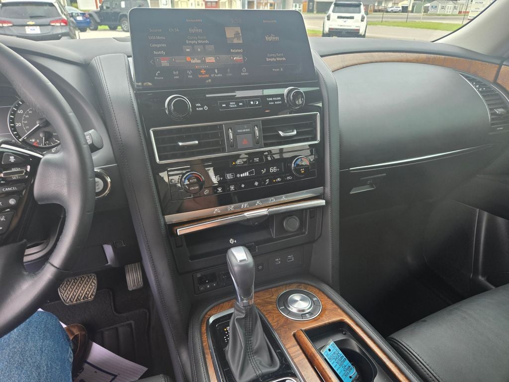 2023 Nissan Armada SL