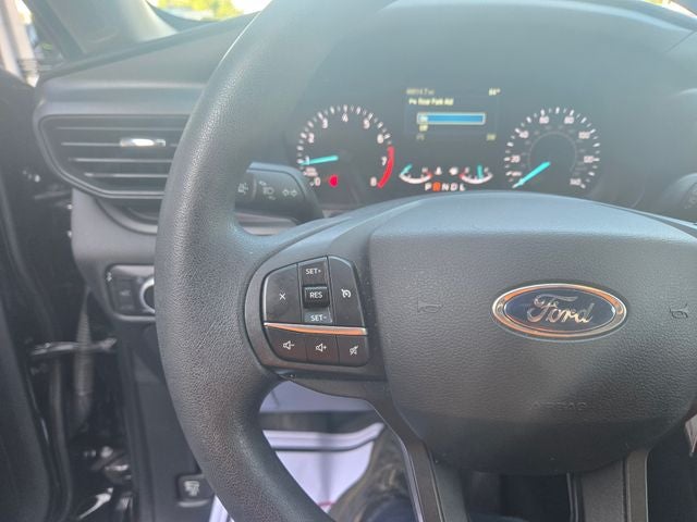 2021 Ford Explorer Base