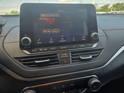 2022 Nissan Altima 2.5 SR