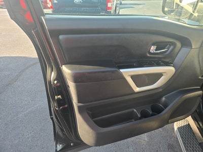 2019 Nissan Titan SV