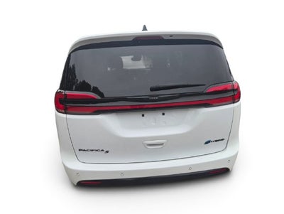 2024 Chrysler Pacifica Hybrid Select S Appearance