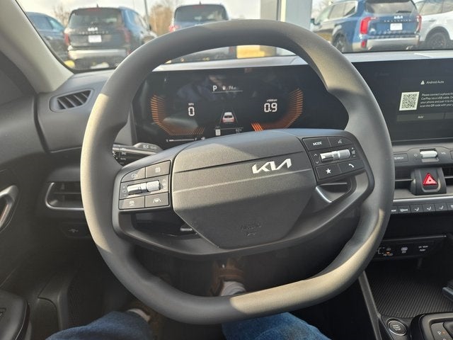 2025 Kia K4 LX