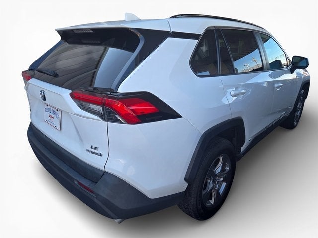 2022 Toyota RAV4 Hybrid LE