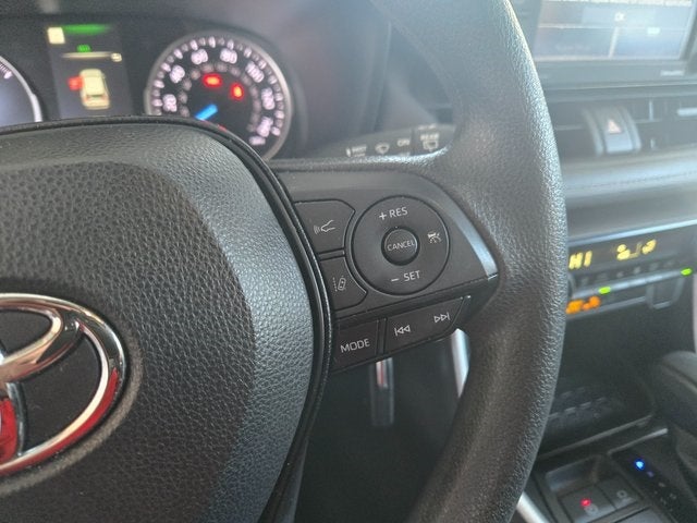 2022 Toyota RAV4 Hybrid LE