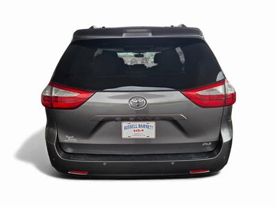 2017 Toyota Sienna XLE 7 Passenger