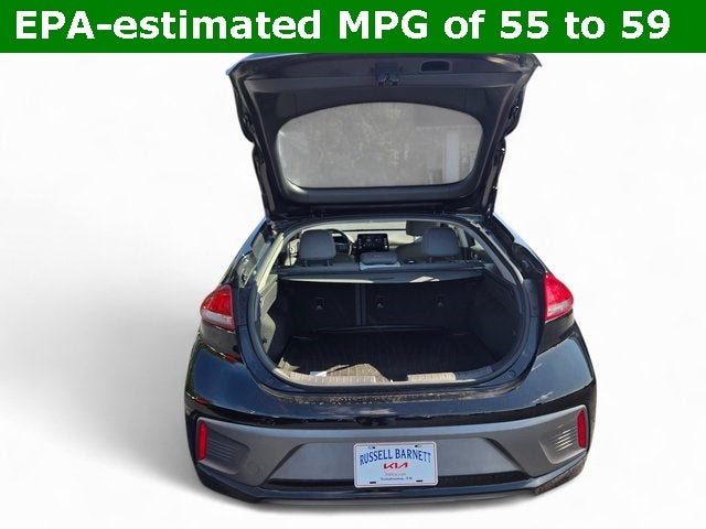 2022 Hyundai Ioniq Hybrid SE