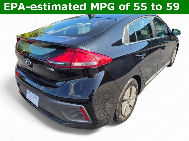 2022 Hyundai Ioniq Hybrid SE