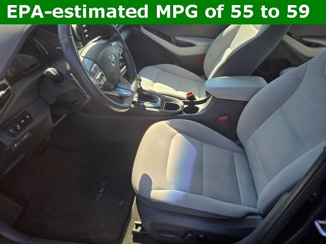 2022 Hyundai Ioniq Hybrid SE