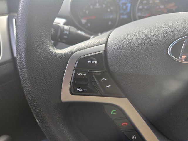 2016 Hyundai Veloster Base