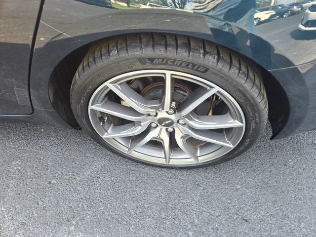 2022 Genesis G70 2.0T