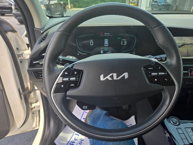 2023 Kia Niro EX
