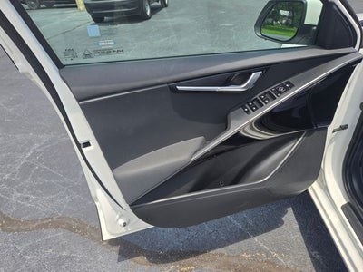 2023 Kia Niro EX
