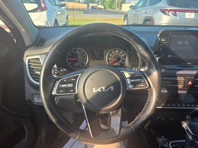 2023 Kia Seltos S