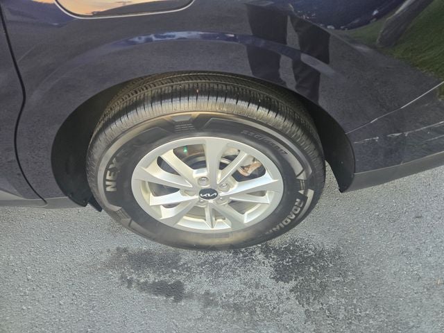 2024 Kia Carnival LX Seat Package