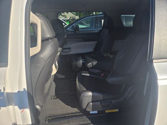 2022 Kia Carnival LXS