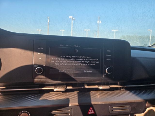 2022 Kia Carnival LXS
