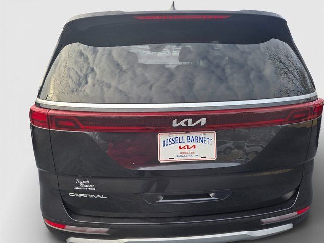 2024 Kia Carnival EX