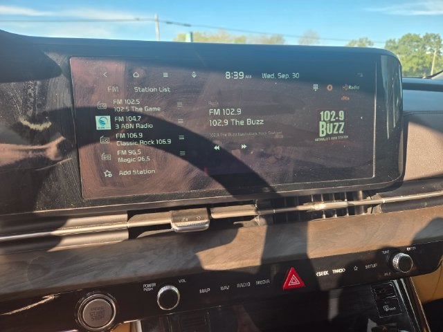 2024 Kia Carnival EX