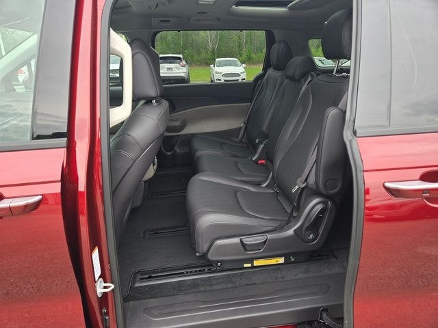 2025 Kia Carnival Hybrid SX