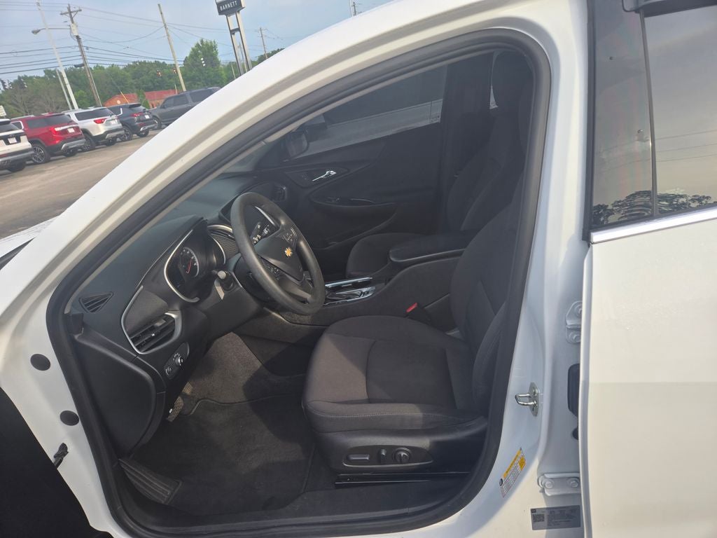 2023 Chevrolet Malibu LT 1LT
