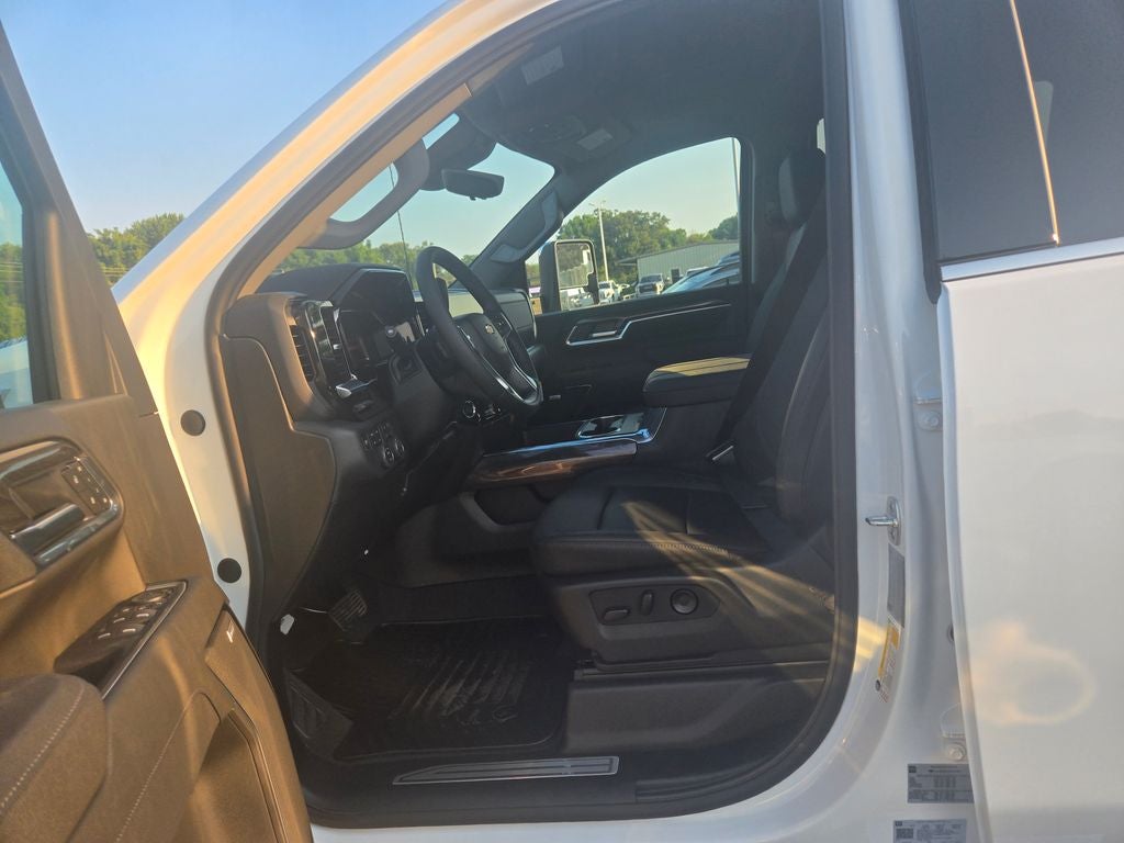 2026 Chevrolet Silverado 2500HD LTZ