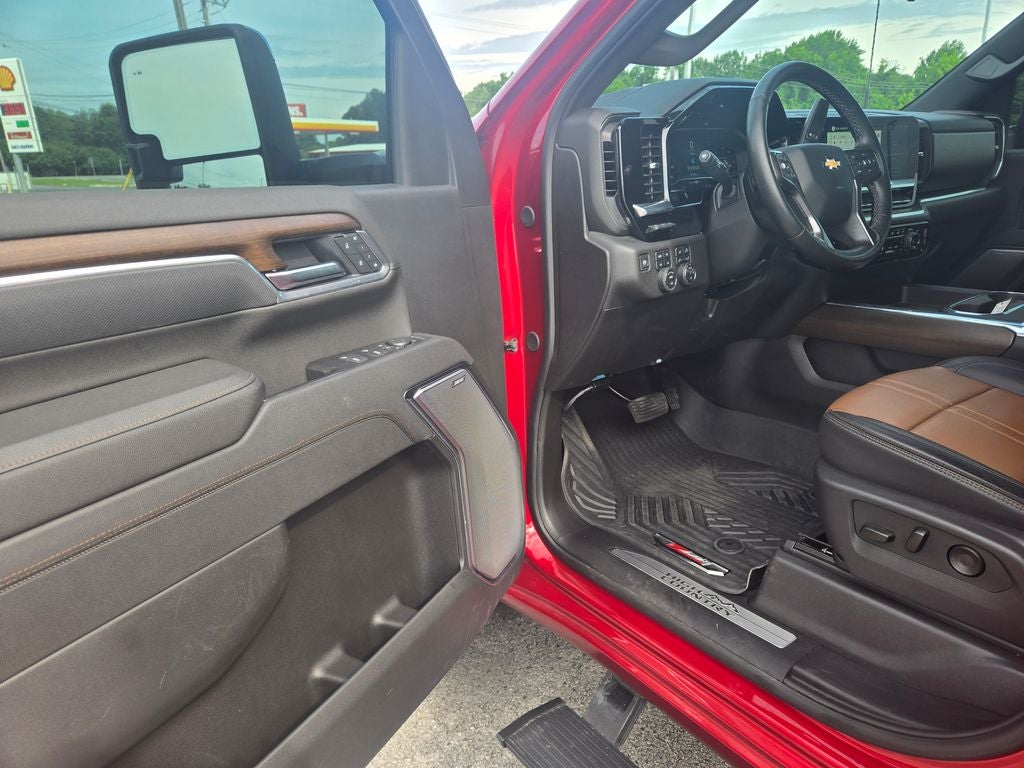2025 Chevrolet Silverado 2500HD High Country