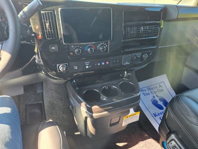 2025 Chevrolet Express 2500 Work Van Cargo