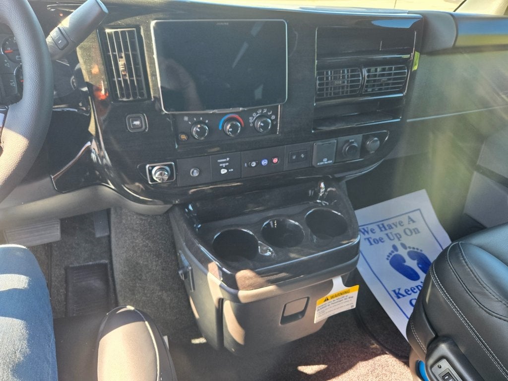 2025 Chevrolet Express 2500 Work Van Cargo