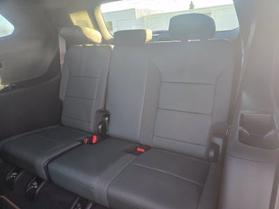 2027 GMC Acadia AT4