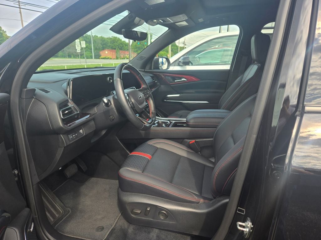 2025 Chevrolet Traverse RS