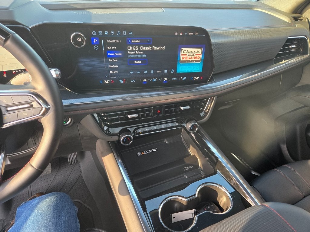 2025 Chevrolet Tahoe RST