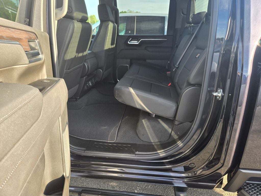 2026 GMC Sierra 2500HD SLT