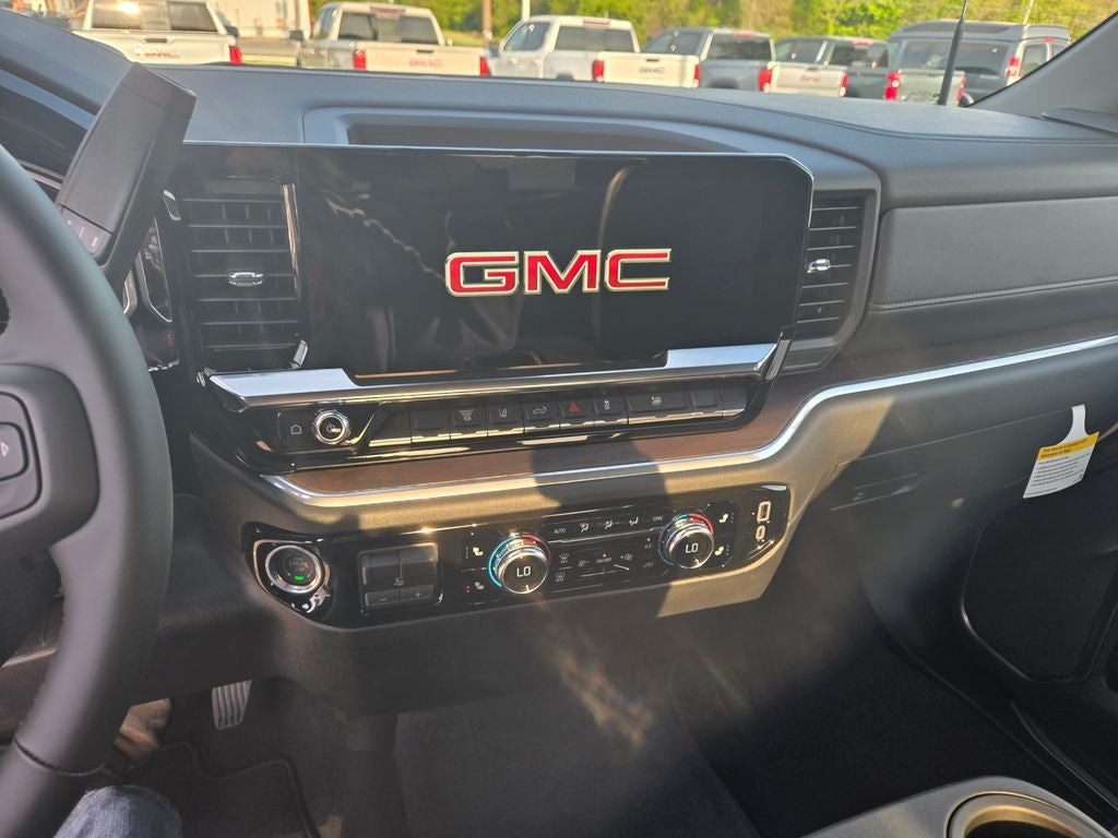 2026 GMC Sierra 2500HD SLT