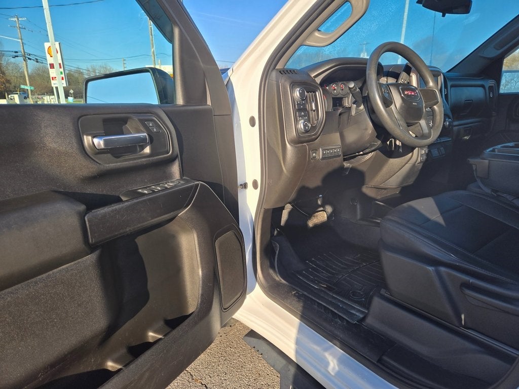 2023 GMC Sierra 2500HD Pro