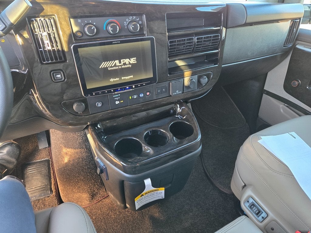 2025 GMC Savana 2500 Work Van