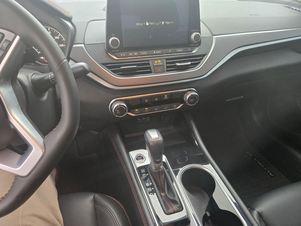 2025 Nissan Altima 2.5 SR