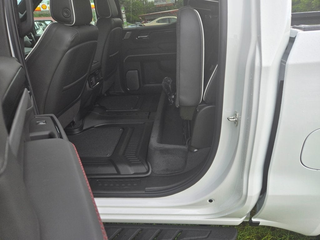 2025 GMC Sierra 1500 AT4X