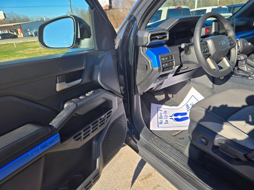 2025 Toyota Tacoma TRD Off-Road