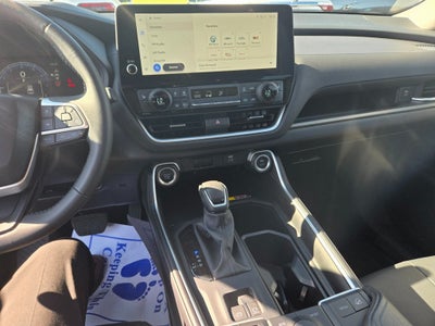 2025 Toyota Grand Highlander XLE